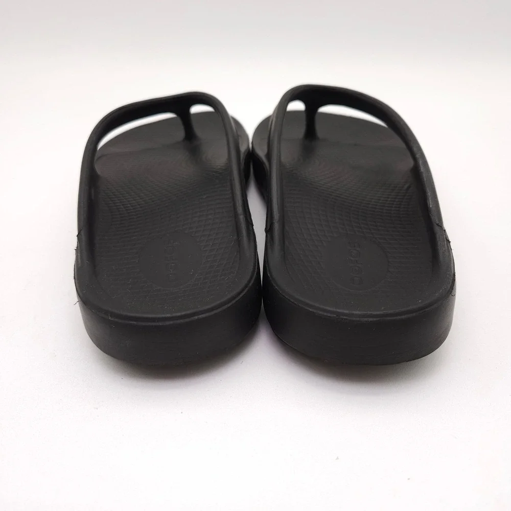 OOFOS‎ OOriginal (Men's 9 Women's 11) Black Recovery Thong Sandals Flip Flops